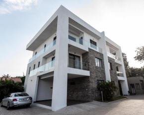 Luxury 4 Bedroom Home at Airport Accra